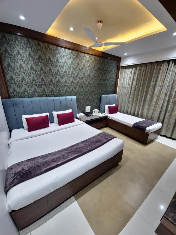 Hotel City Heart Shirdi Exterior foto