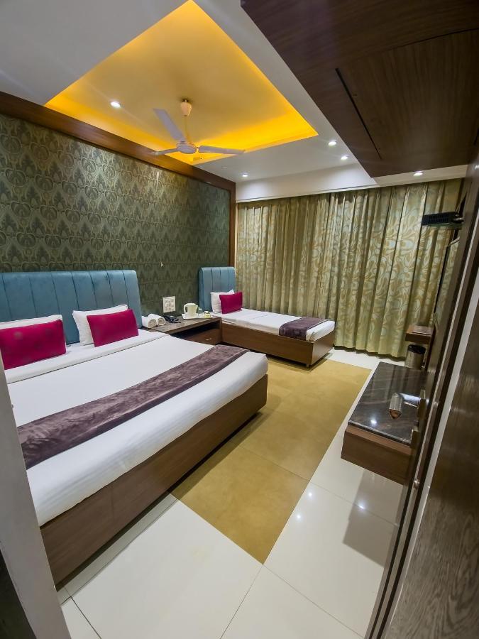 Hotel City Heart Shirdi Exterior foto