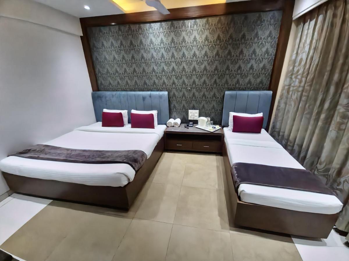 Hotel City Heart Shirdi Exterior foto