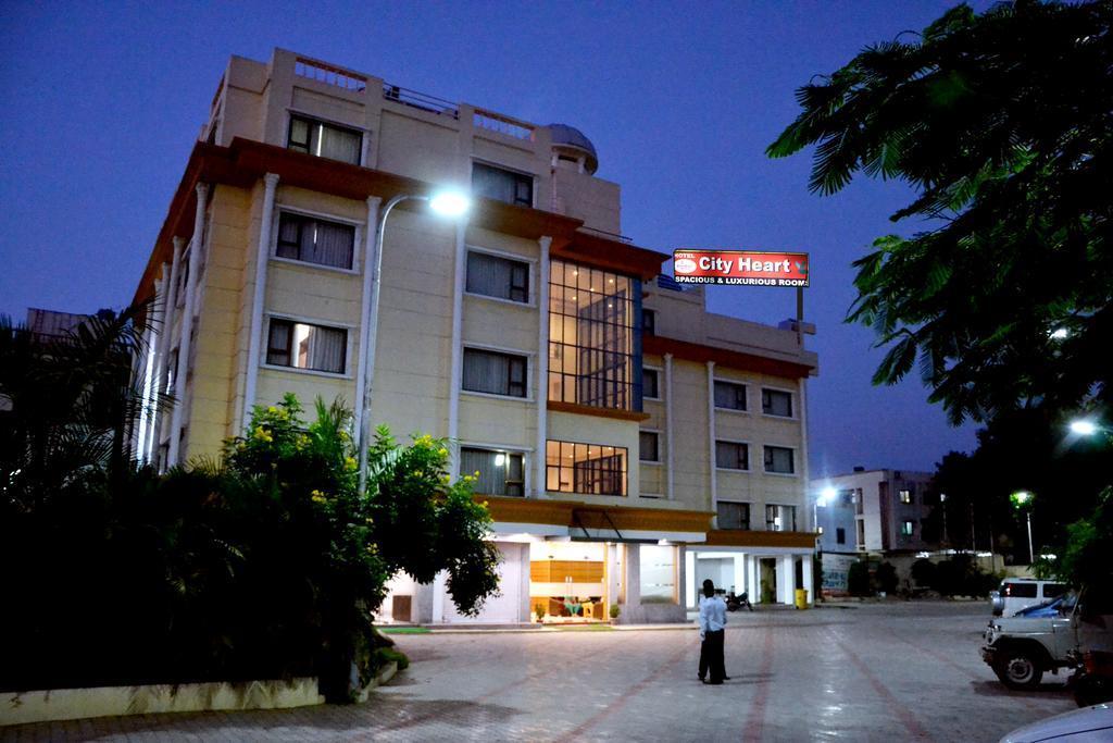 Hotel City Heart Shirdi Exterior foto